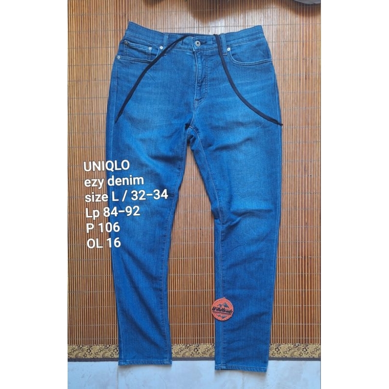Uniqlo Ezy Denim Slim Fit Blue Wash Jeans