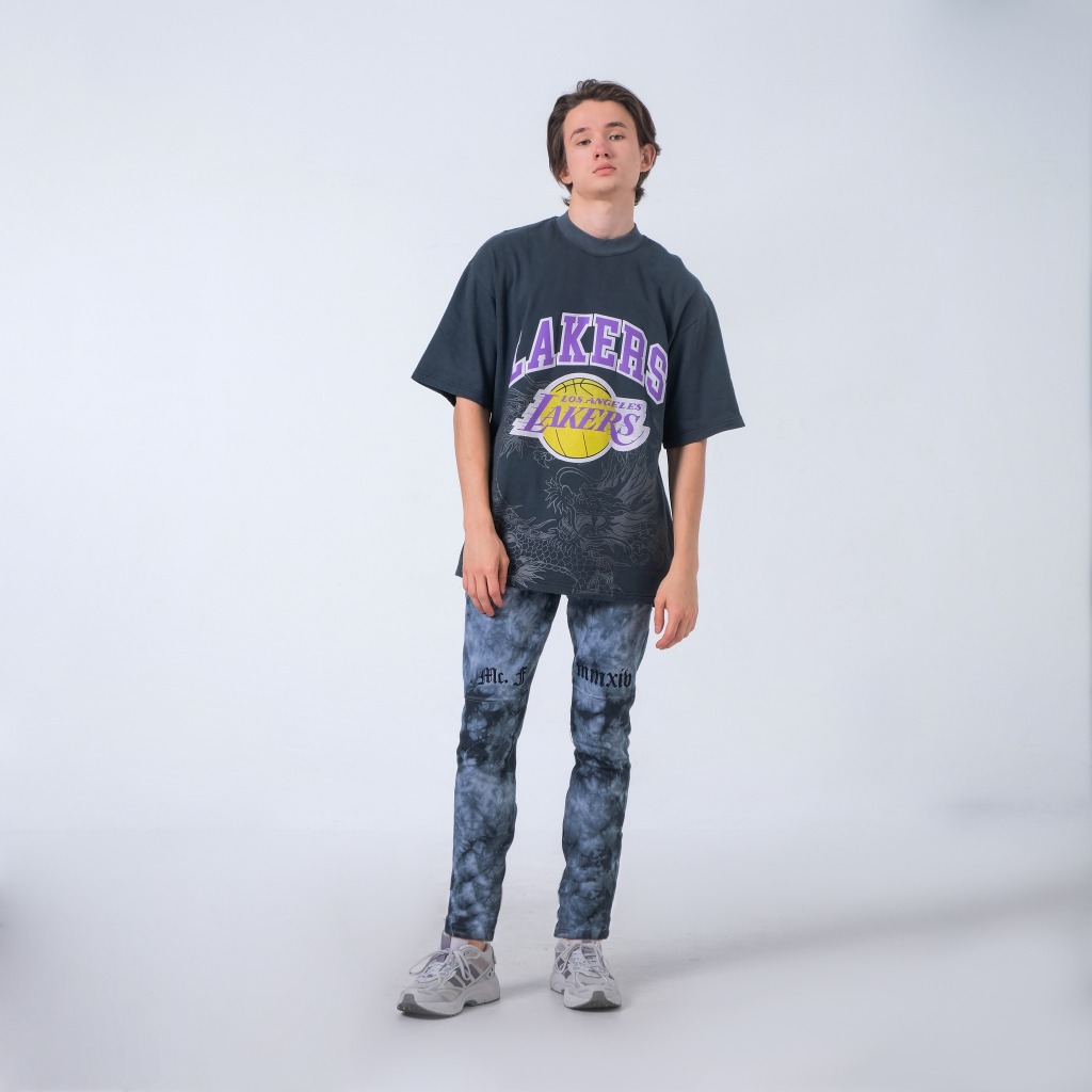 เสื้อยืด BASKETBALL / LAKERS / OVERSIZE