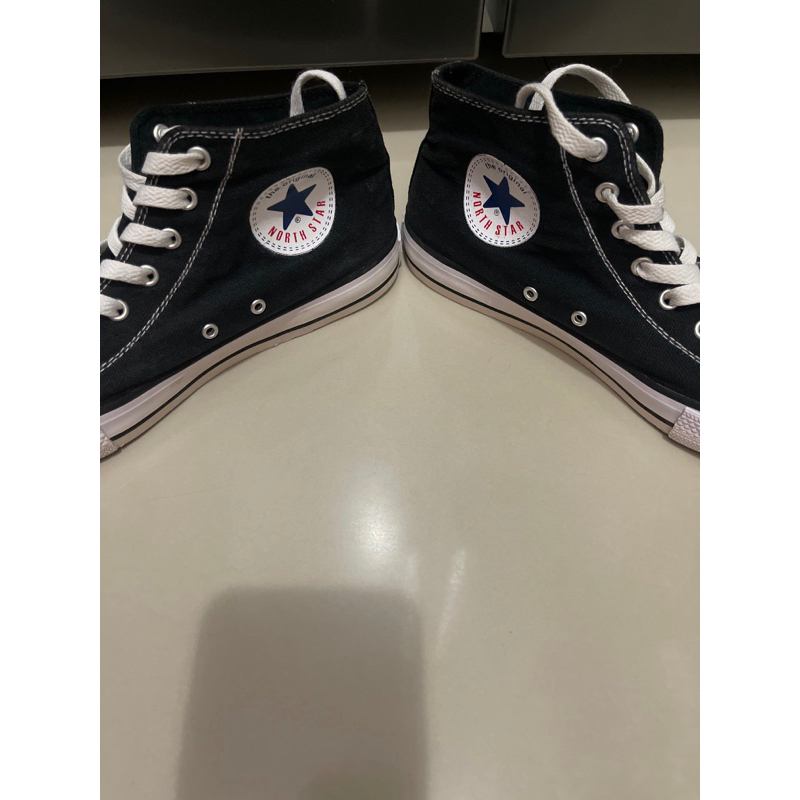 รองเท้า Preloved north star