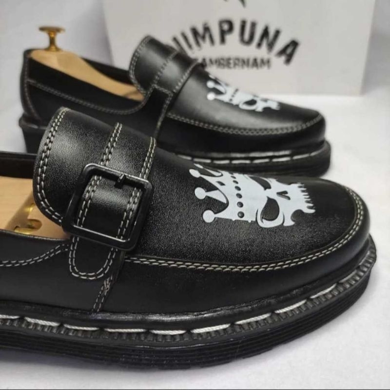 Hitam PUTIH Docmart รองเท้าทางการผู้ชาย Penny Loafers Skull Leather สีดําและสีขาว