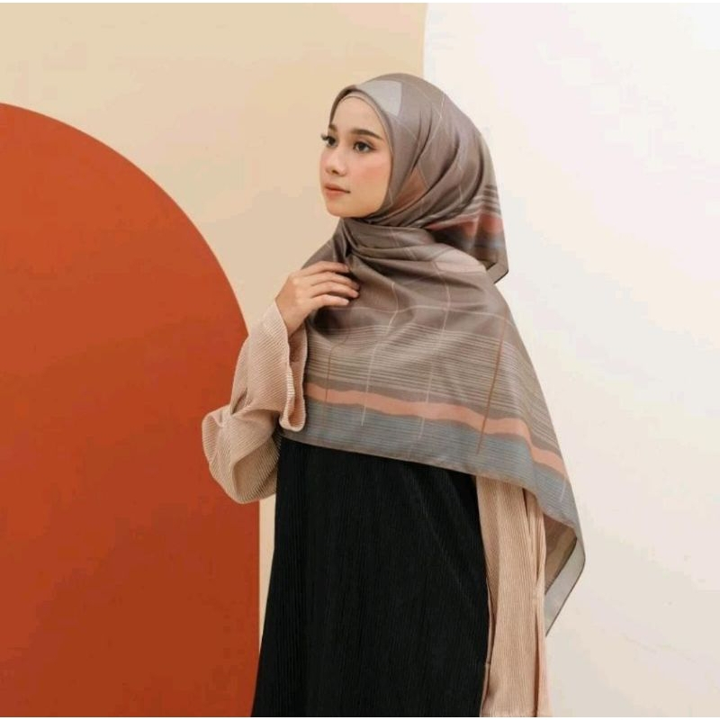 Deenay Misaki Series Ivory Brown Voal Ultrafine