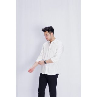 Tryst - Helcurt Cotton Shirt | Kemeja Lengan Panjang | Katun Toyobo Premium | Kemeja Pria Slimfit Polos | Baju Kerja Formal | Atasan Cowok Dewasa | Casual Basic Lembut