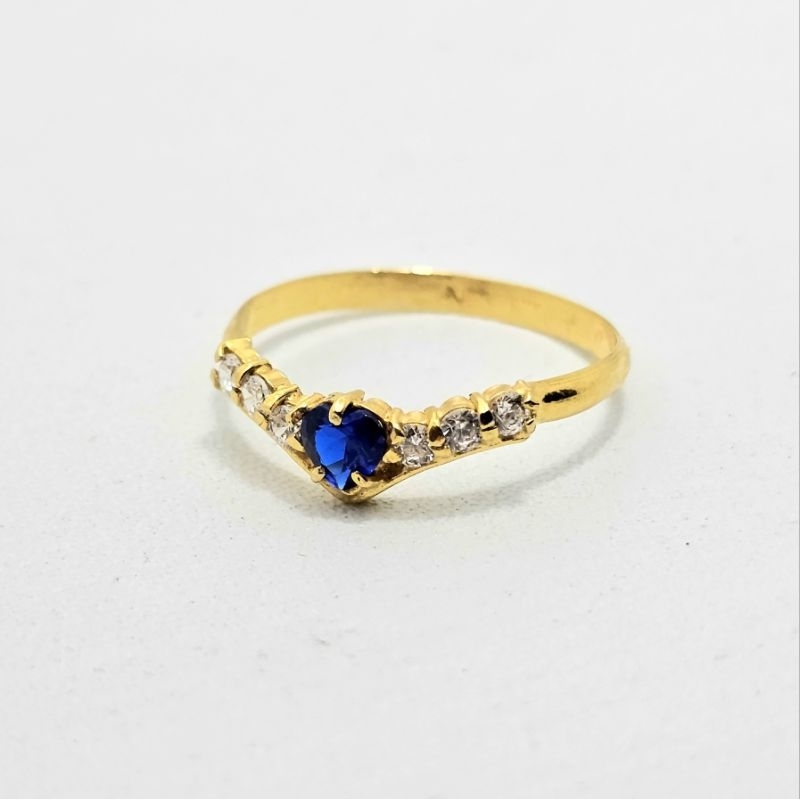 MATA One 1 Gram White Blue Eye V Light Gold Ring
