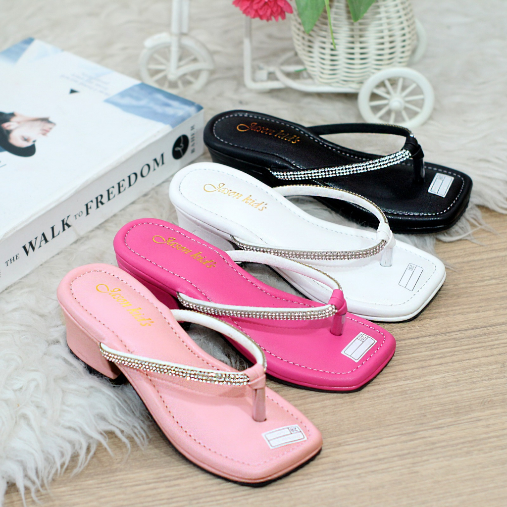 BrownBells Octavia รองเท้าแตะเด็กผู้หญิง ส้น 3 ซม. - OCTAVIA