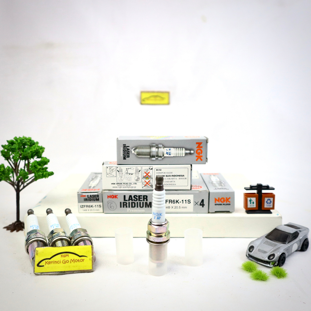 NGK LASER IRIDIUM IZFR6K-11S SPARK PLUG CIVIC 00-05 CRV