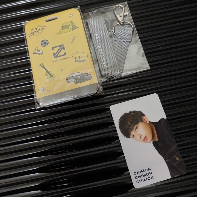 PERTH CHIMON CARD HOLDER พร้อมรูปถ่ายพิเศษ