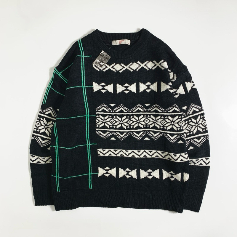 เสื้อสเวตเตอร์ถัก 8SECONDS