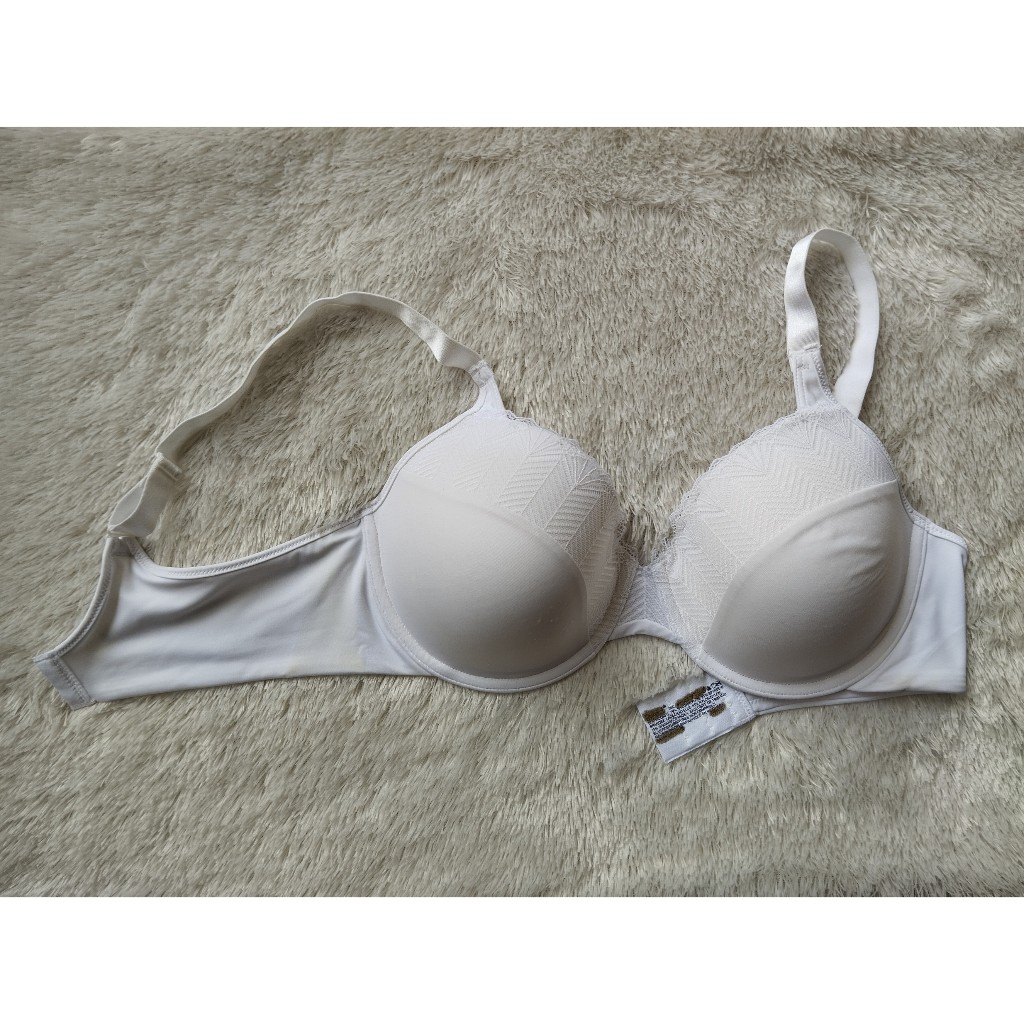 BALI BRA BY MAIDENFORM BRANDED SATIN BRA WITH FOAM WITH UNDERWEAR LACE TOP SIZE 36C (C80) 38C (C85) 