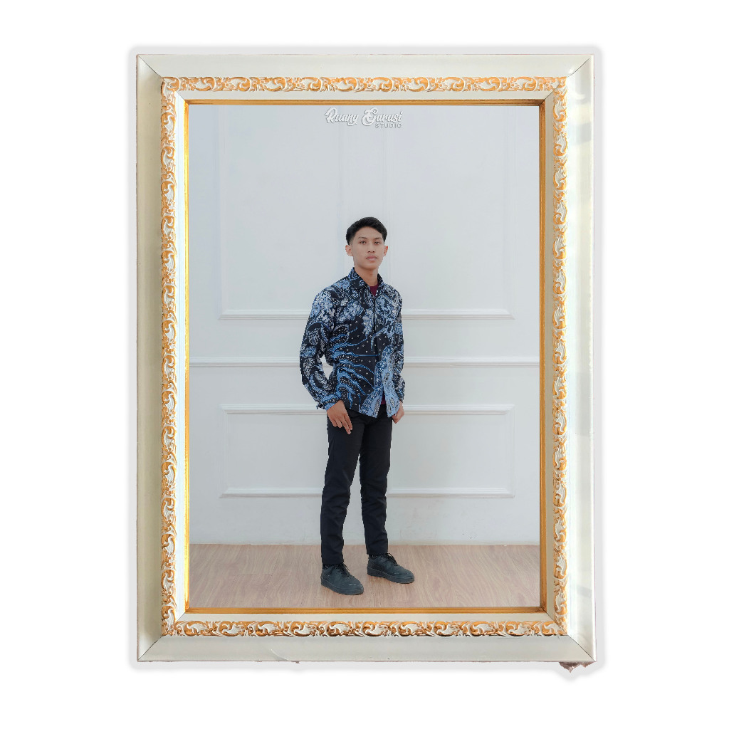 Zoyands A4 Size Photo Print 21X30 Plus Minimalist Frame