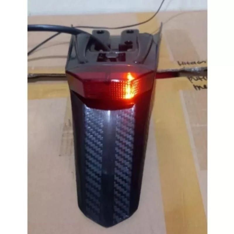Wr 155 R 3in1 บังโคลนหลัง WR155 Fender Stoplamp 3in1 WR155R ไฟหยุด LED