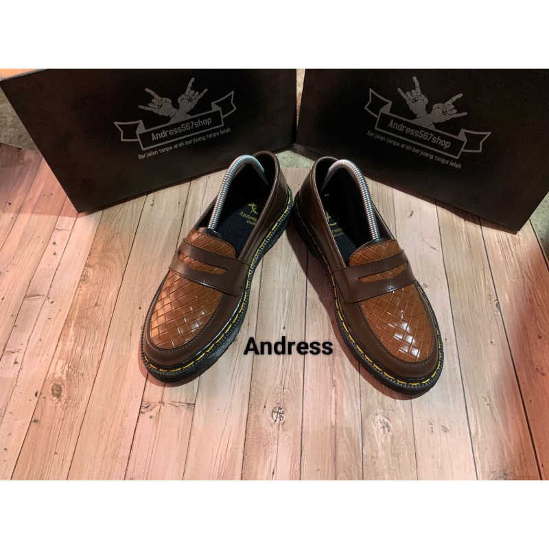 Slip on Shoes For Men casual Official original free box Shoes loafres Shoes.On Office Work Shoes