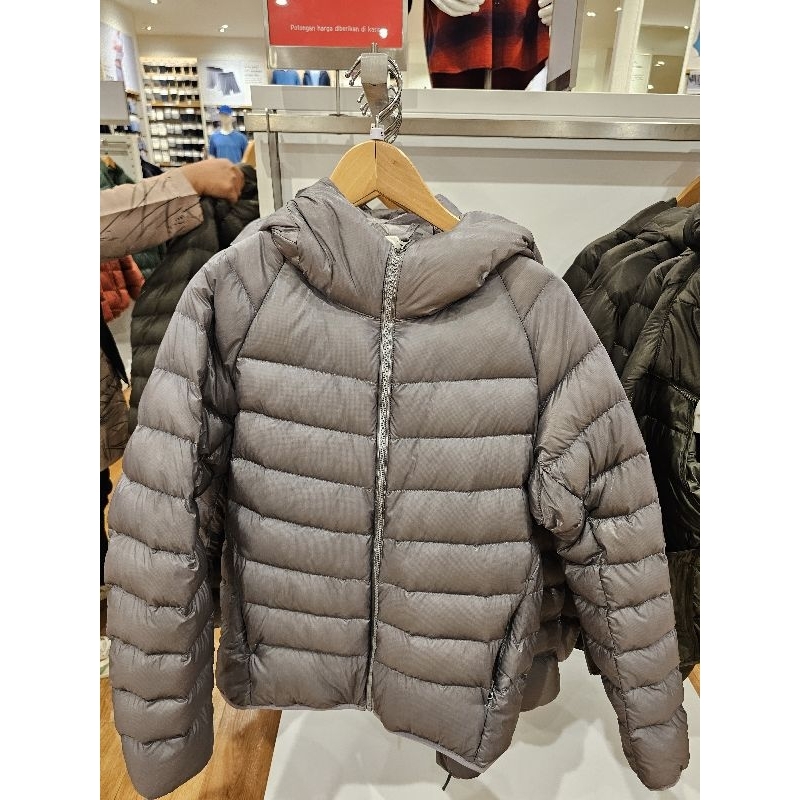 Uniqlo ULTRA LIGHT DOWN PARKA !!️ [JASTIP Uniqlo]