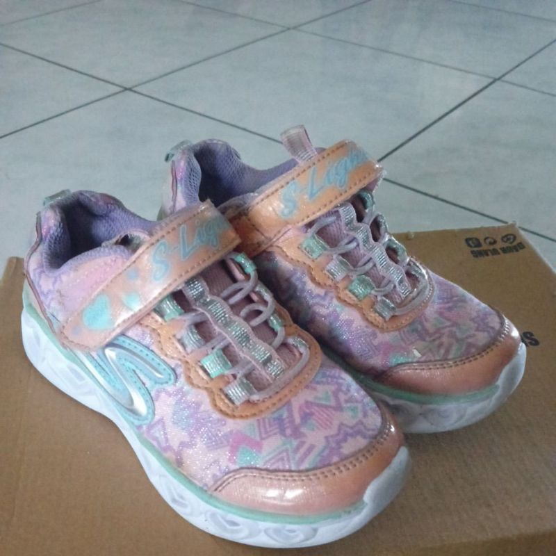 รองเท้าเด็ก Sketchers ไซส์ 28 Prelove