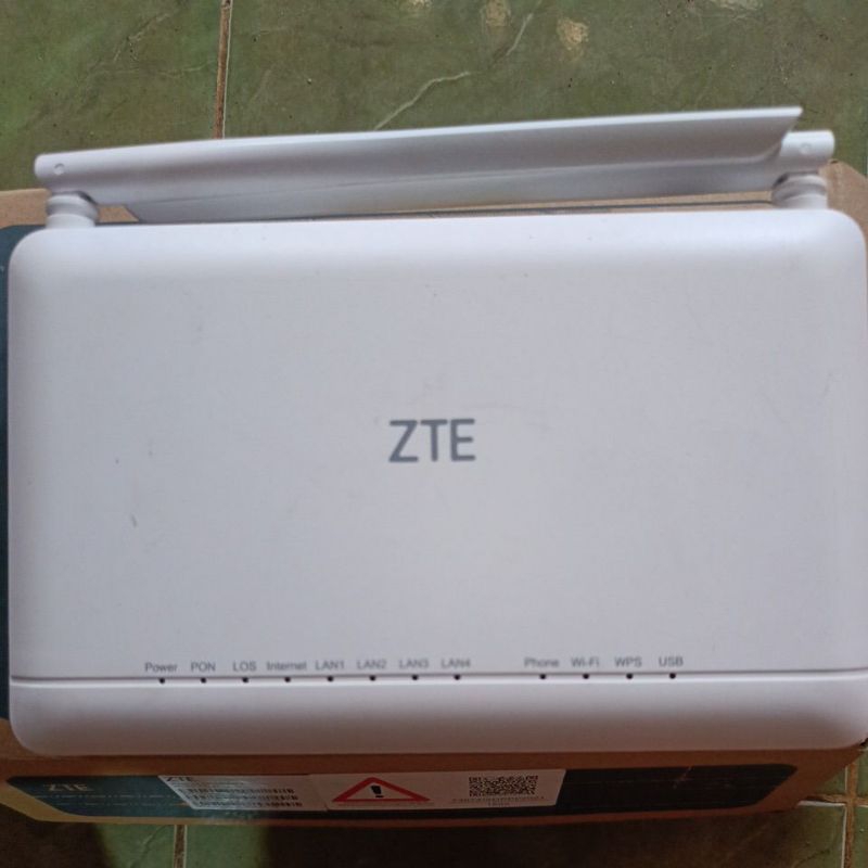 ZTE F670L เราเตอร์เปิดแบนด์คู่ 5G