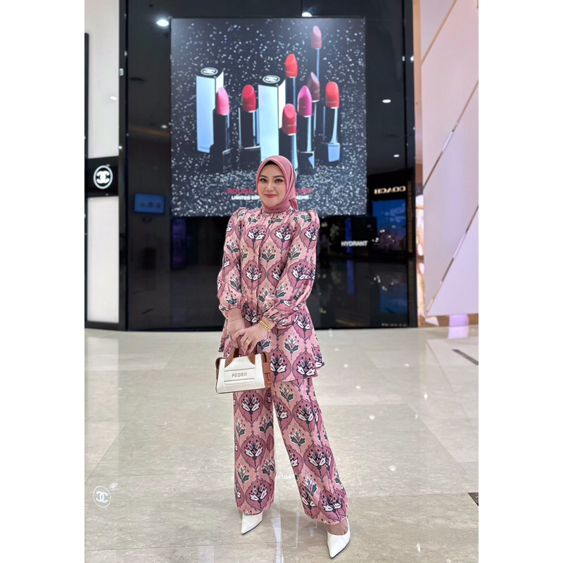 Kemeja Oneset VEGA SHIRT SET PANTS ORI BY IRA EMERALD