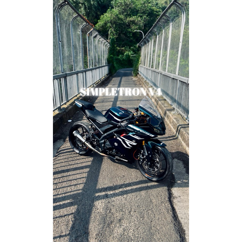 สติ๊กเกอร์ R15 v.3 SIMPLETRON V4 / V4+