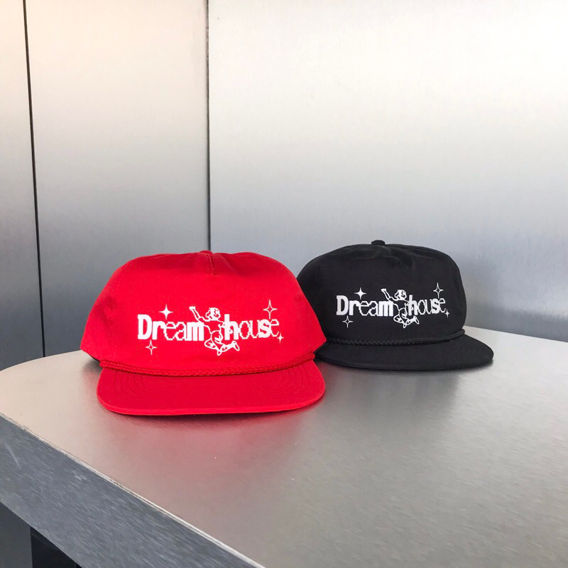 หมวกเชือก/y2k hat/y2k หมวกสถานการณ ์ (RED )