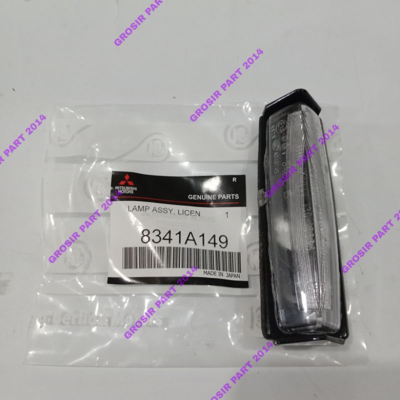 Original PAJERO SPORT REAR NUMBER PLATE LIGHT