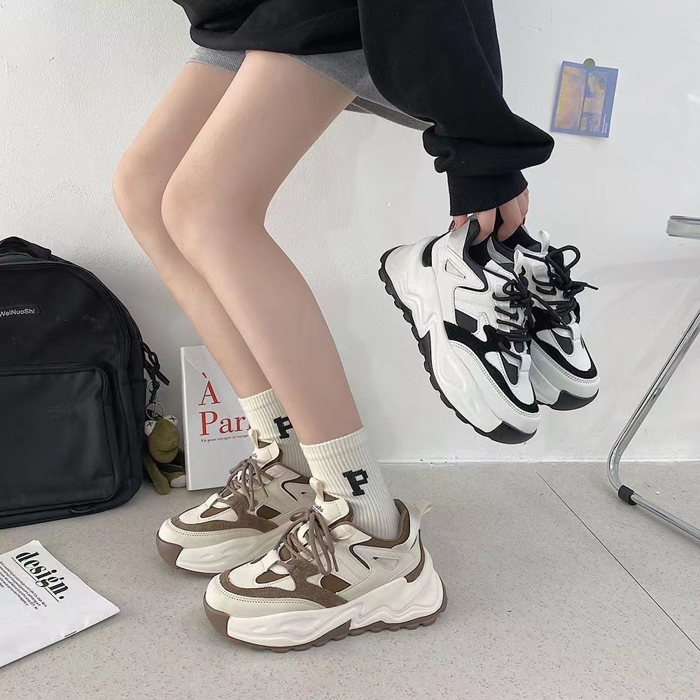 Koii"free Box" (Size 36-41) Jungkook Womens Shoes รองเท้าผ้าใบอินเทรนด์รองเท้ากีฬา Strappy