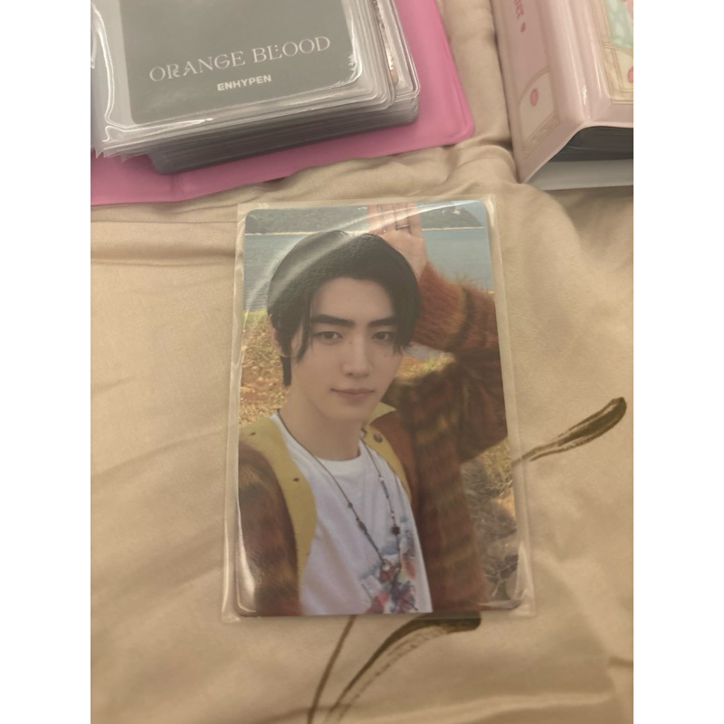 พีซี sunghoon ehypen เลือดส้ม