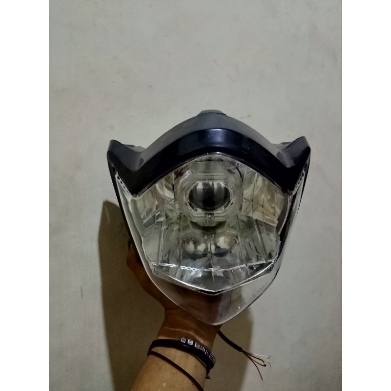 ไฟหน้าสะท้อนแสง Vixion Old Oval Plus Bild Ala Ala Ala Ala Ala 2.5 นิ้ว Complete Plus Mica