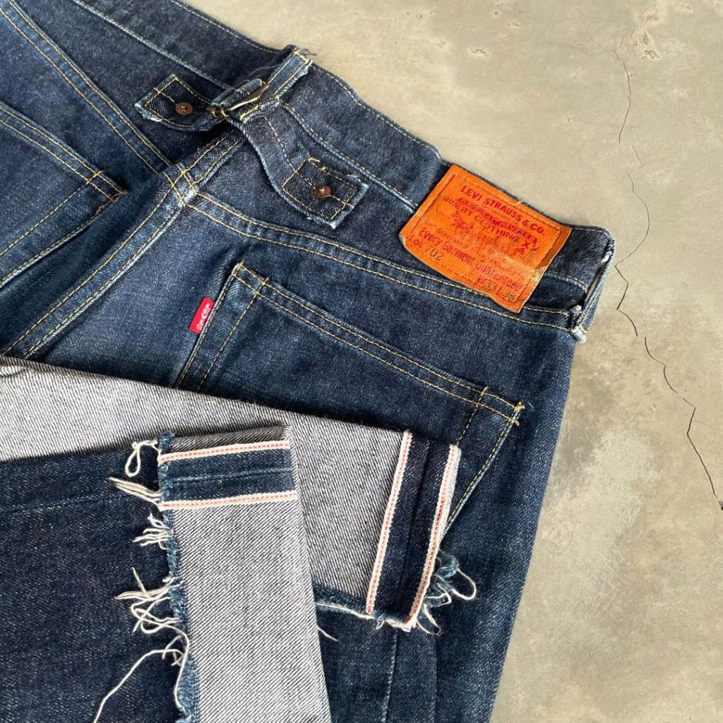 กางเกงยีนส์ Levis 702XX Big E Selvedge (AN12)