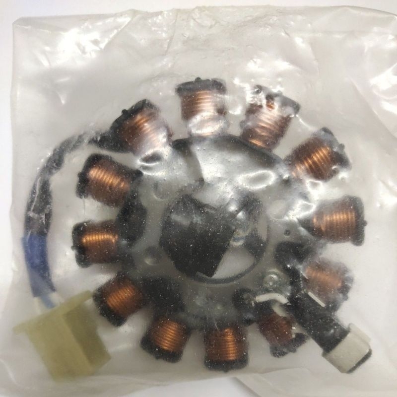 หมวกกันน็อค HONDA AMH SUPRA X125 ดั้งเดิมในสาย FI 4 31120-KYZ-711