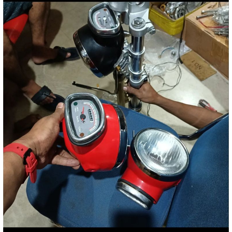 โคมไฟ CD Assy PNP สําหรับรถมอเตอร์ไซค์ Cb วัสดุ Viber หนาพิเศษ (CD VIBER SET SPIDO SHELL)