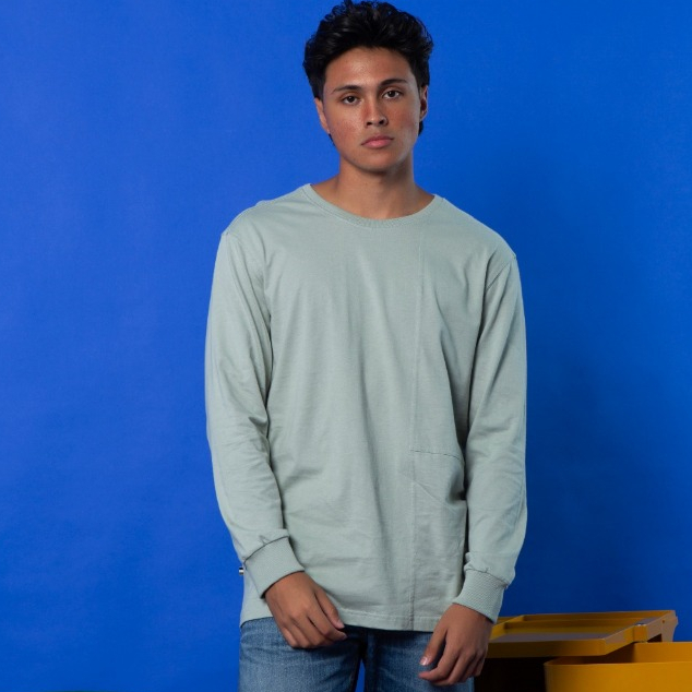 X8 Kale T-Shirts - เสื้อยืดแขนยาวผู้ชาย - Family Collection