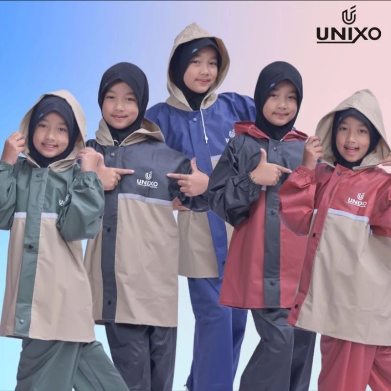 ยูนิโซ เด็กเสื้อกันฝนรวมกันแจ็คเก็ตกางเกงชุด