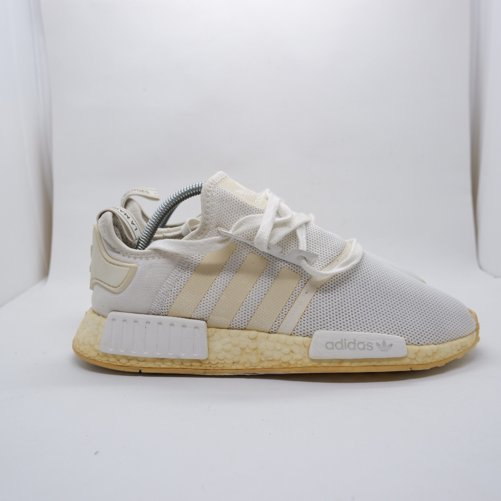 รองเท้ามือสอง/second SIZE 42 272 ADIDAS NMD TRIPLE WHITE