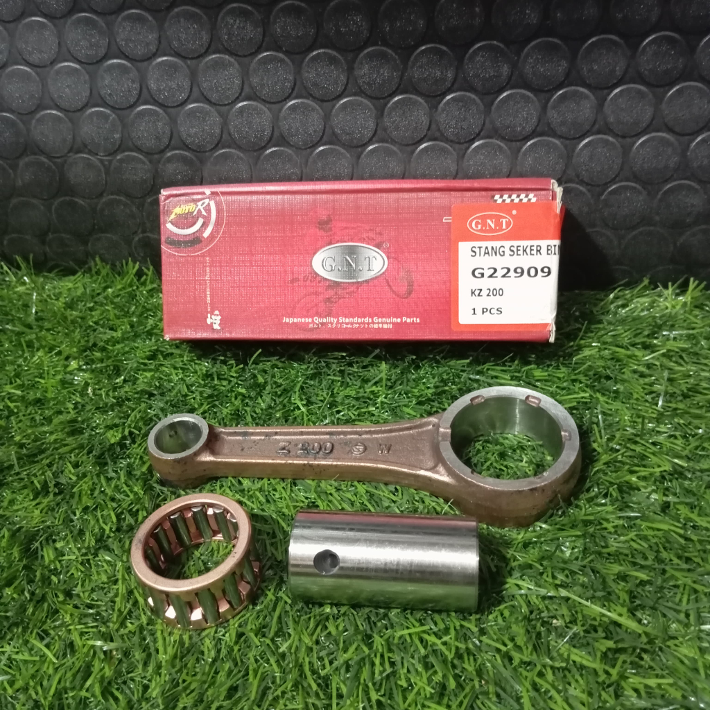 KAWASAKI BINTER PERCY KZ 200 CONROD PISTON HANDLEBAR KAWASAKI KZ 200 GNT