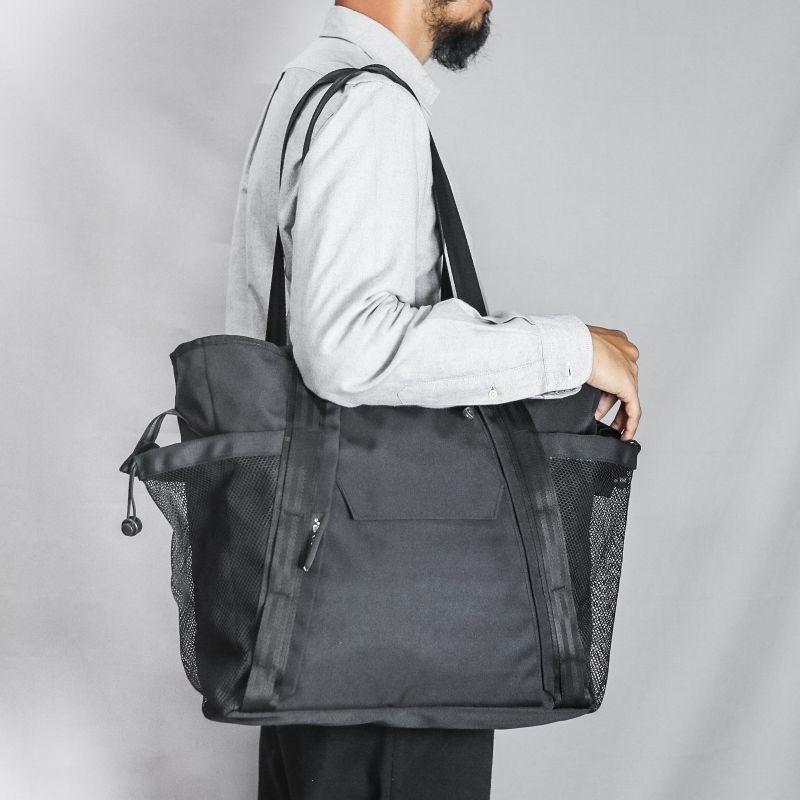 Honeybadgear Detour Tote Bag กระเป๋าสะพายข้าง