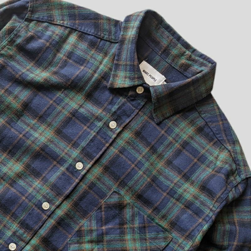 เสื้อเชิ้ตผ้าสักหลาด KEMEJA MARS PEOPLE