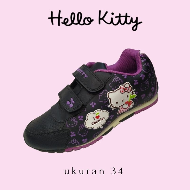 รองเท้า Ando HK Cherry