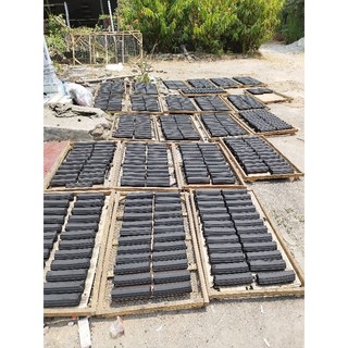 Briket arang BBQ hexagonal dan cube 2.5 berat +/- 1 kg paling murah berkwalitas