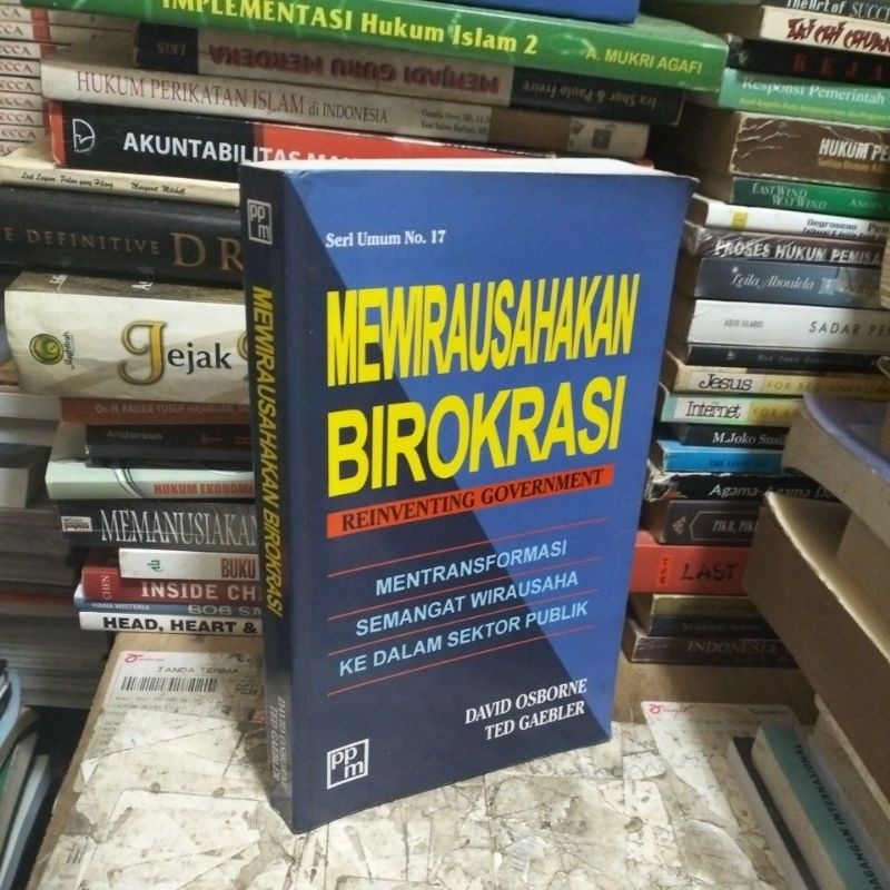 SCIENTIFIC POLICY โดย David Osborne