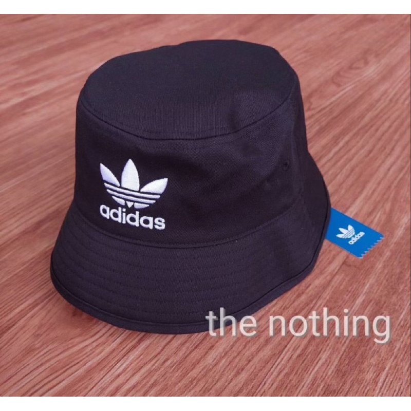 Adidas originals หมวกบักเก็ต สีดํา AJ8995 Size OSFW (ผู้หญิง) / เส้นรอบวงผู้ใหญ่ 54-57 cm Size OSFM