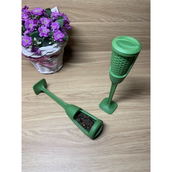 TEA STRAINER (ORIGINAL TUPPERWARE TEA BREWING)