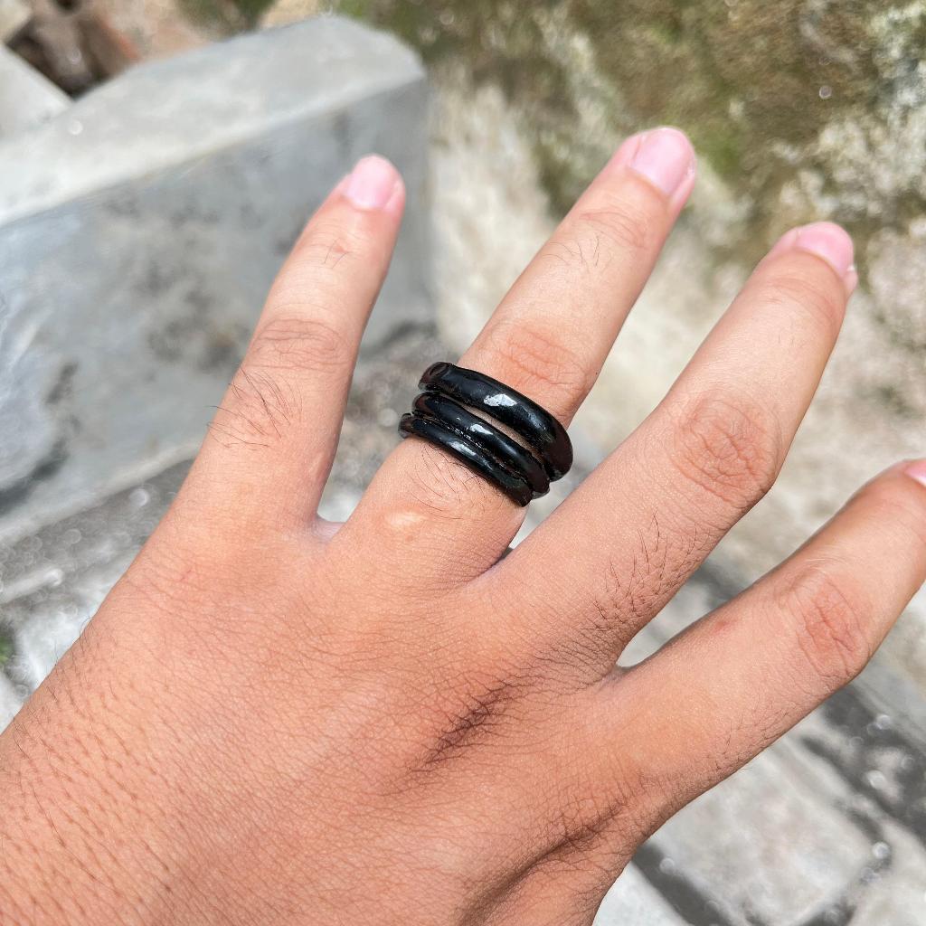 แหวนผู้ชาย Bahar Root สีดําธรรมชาติสไตล์มินิมอล 3 Twisted