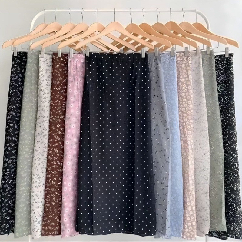 SAKURA PATTERN SKIRT / FLORAL SKIRT / กระโปรงสไตล์เกาหลี / กระโปรง MIDI / กระโปรง PATTERN / FLOWER P