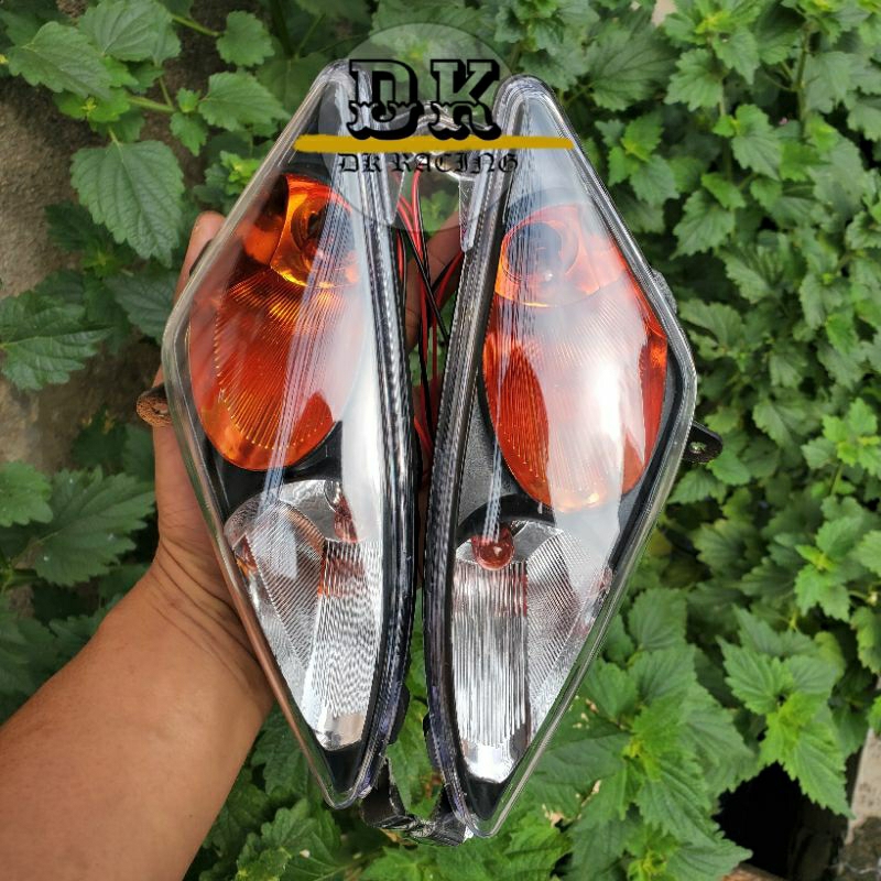 MATA MIO SPORTY TURN SIGNAL รุ่น MIO MX THAILAND 2 EYES - ไฟเปลี่ยนหน้า MIO SPORTY รุ่น MIO MX THAILAND / COMPLETE MIO SPORTY เปลี่ยนใบอนุญาต 1 ชุดขวาและซ้าย MIO MXT AUDI ชุดขวาและซ้าย LEFT UNIVERSAL MX MIO SPORTY sen mio sporty mx กําหนดเองควันสีส้ม