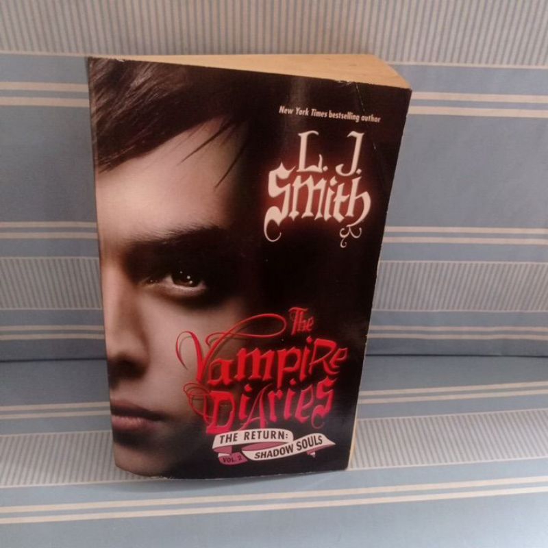 นําเข้า: THE VAMPIRE DIARIES โดย LJsmith