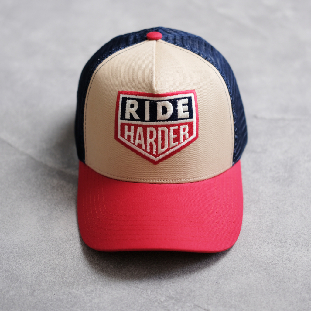 หมวก Trucker Ride Harder สีแดงครีมกรมท่า