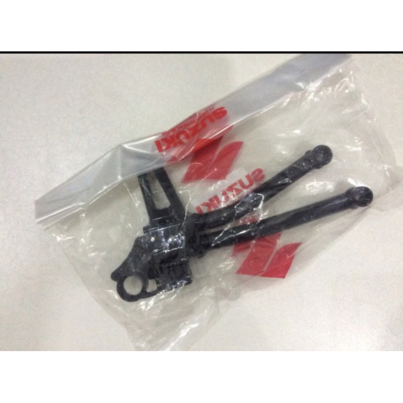 ขายึดพักเท้า Pillon ขวาสําหรับ Suzuki Gsx R และ S 150