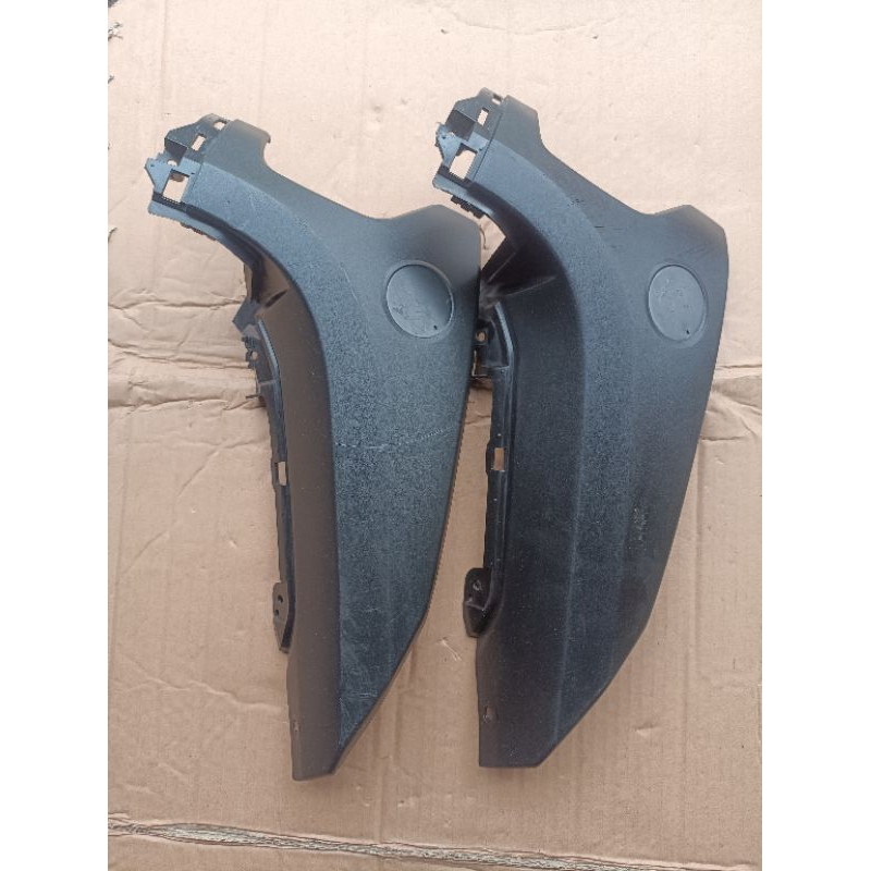 ฝาครอบแผงร่างกายด้านหน้า UPPER LEFT TURN SIGNAL LIGHT ORIGINAL YAMAHA ALL NEW NMAX 155/PANEL 2 B6H-F