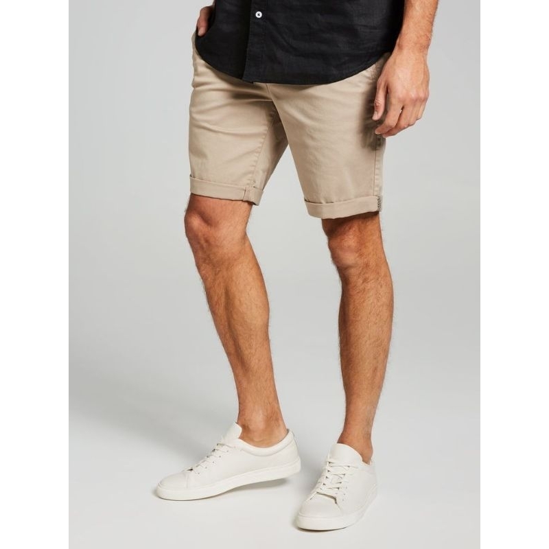 กางเกงขาสั้นลําลองแบรนด์ใหม่ล่าสุด PULL AND BEAR Men& 39;s