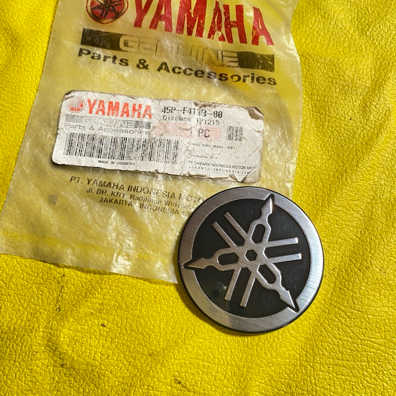 ตราสัญลักษณ์โลโก้ส้อมปรับแต่งถัง Yamaha Byson ดั้งเดิม YGP 45P-F431B-00