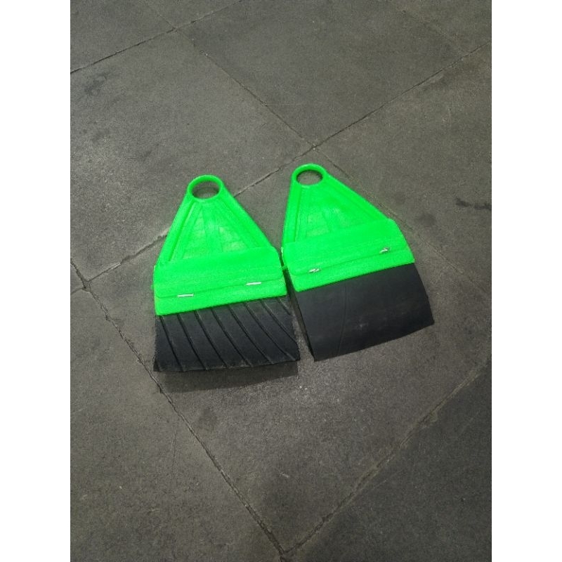 Rujak Solet / ยางรองพื้น / พื้นครก