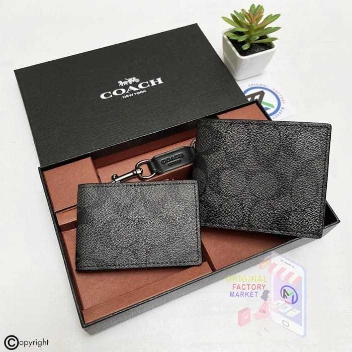 Coach Wallet Compact ID SIGNATURE BLACK Coach Wallet F74993